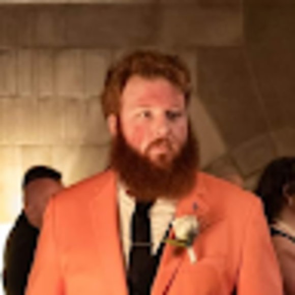 Poshmark profile picture for @reached